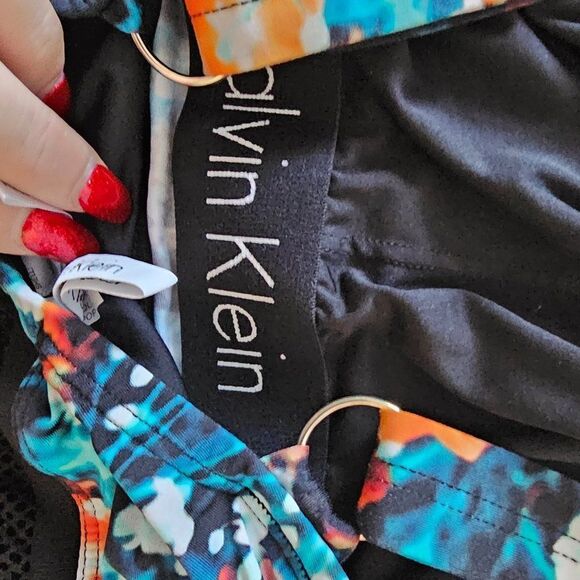 Calvin Klein Women's Floral Poppy Mesh Inset Panel One Piece Swimsuit Size 14 - Picture 9 of 11